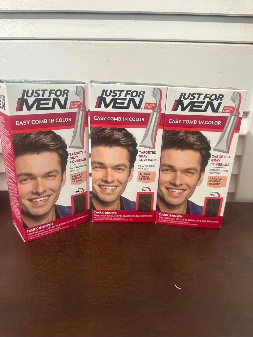 Set Easy Comb-In Color – Dark Brown Men’s Hair Color